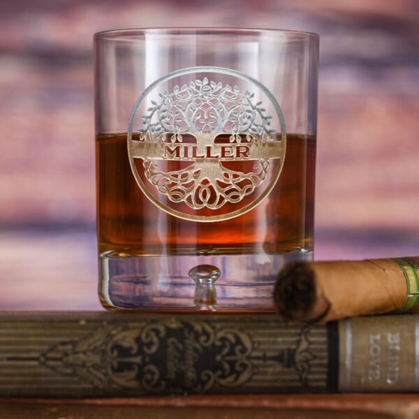 Flyingorbit Family Tree Engraved Crystal Bourbon Glass – Personalized Gift