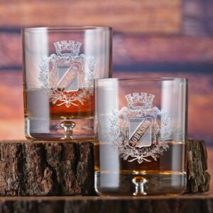 Flyingorbit Engraved Family Crest Crystal Whiskey Glass Set